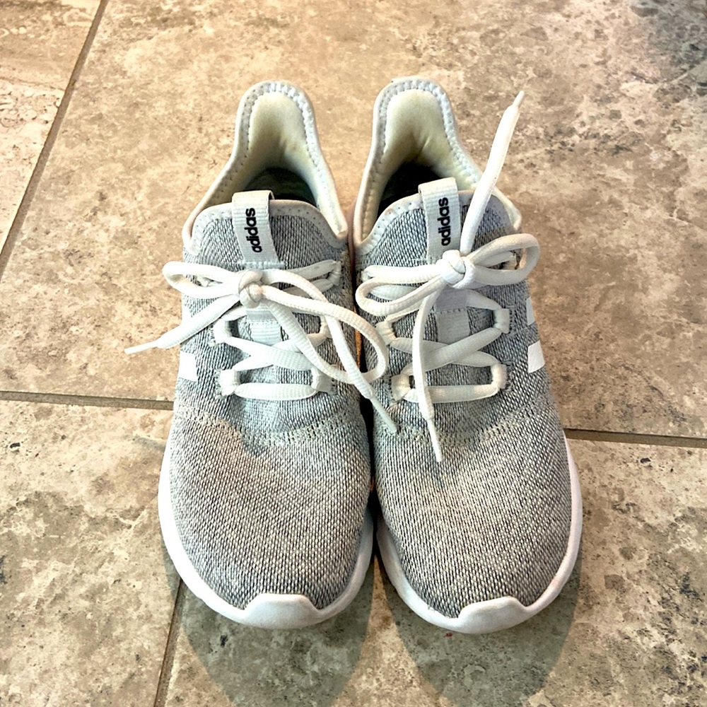 Adidas Women Size 8.5 Cloudfoam Pure 2.0